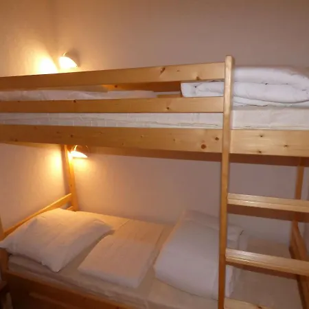 Moderne Avec Balcon Et Garage, Au Pied Des Pistes Au Chinaillon Pour 4 Personnes - Fr-1-458-161 *